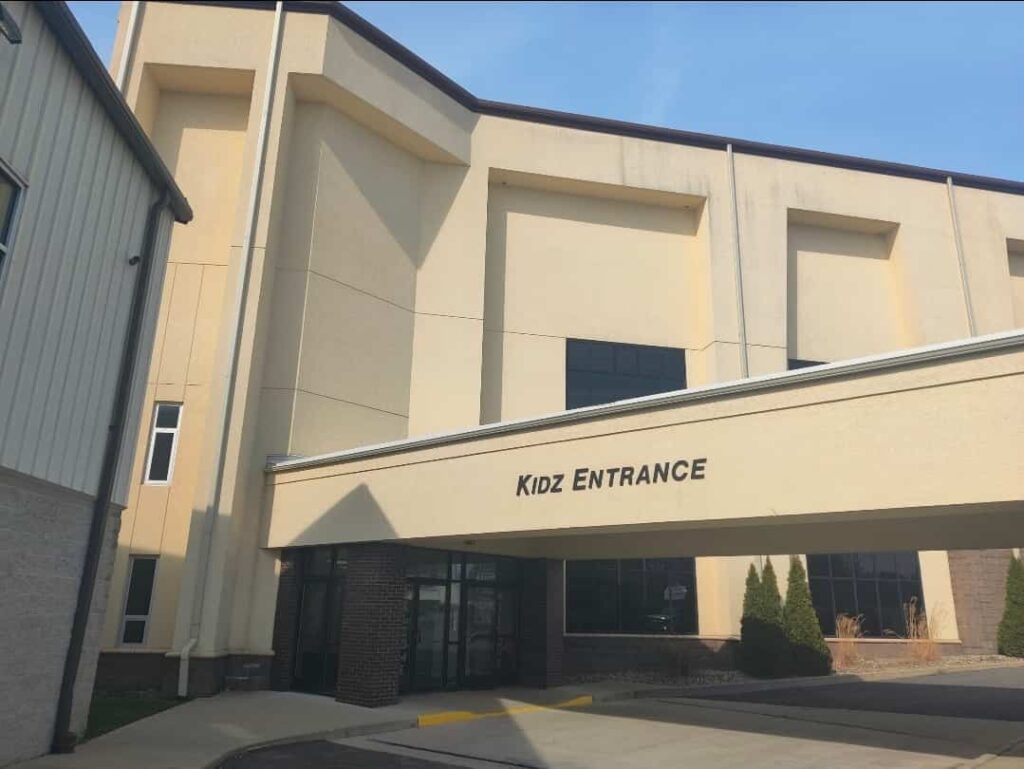 Covered Kidz Entrance At The Marion Academy